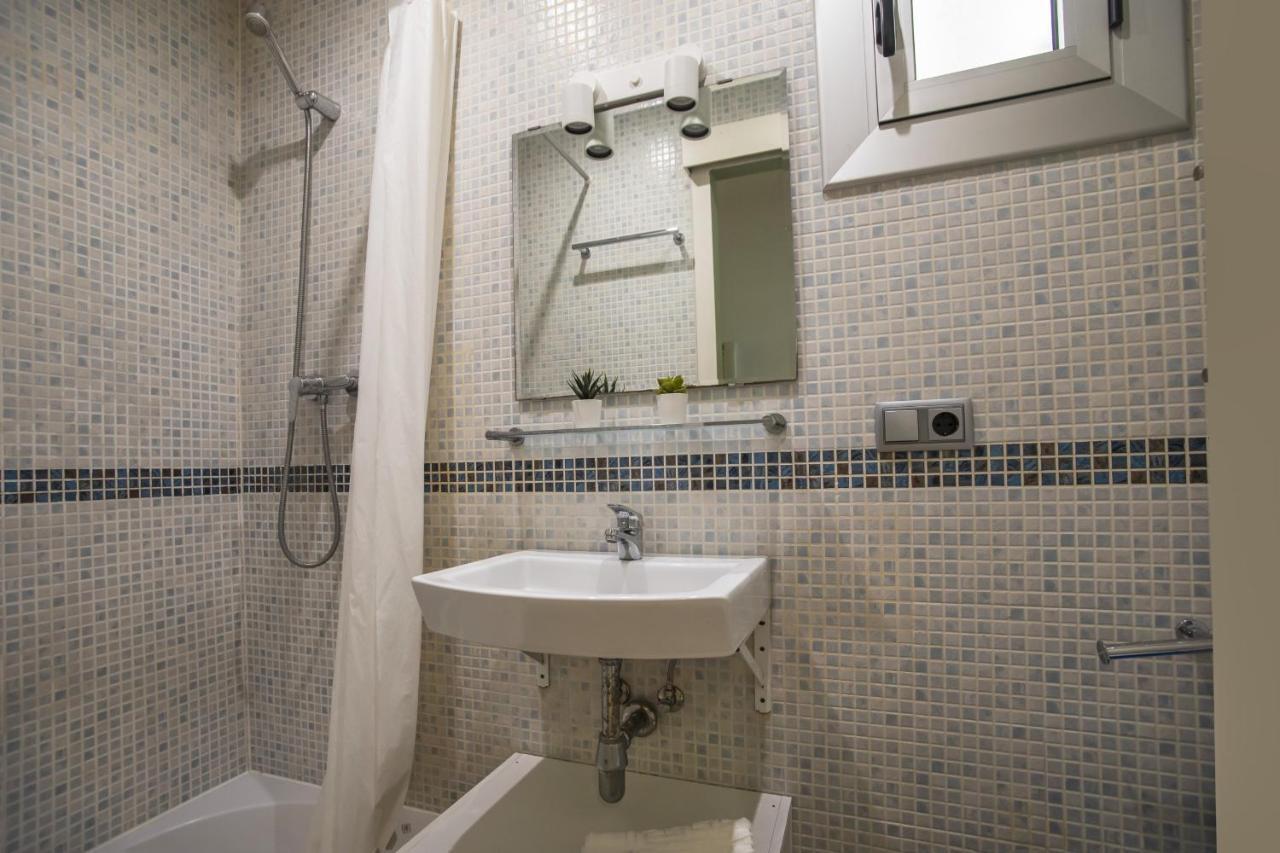 31Ent1027 - Mediterranean Decorated Apartment บาร์เซโลนา ภายนอก รูปภาพ